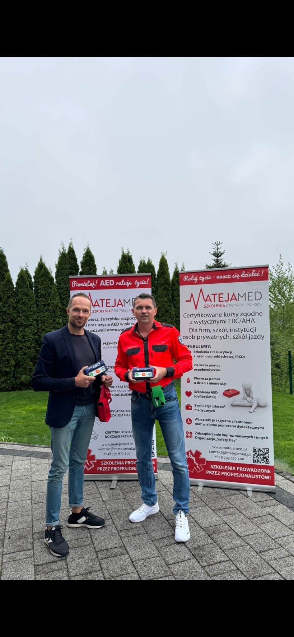 VIVEST POCKET AED
